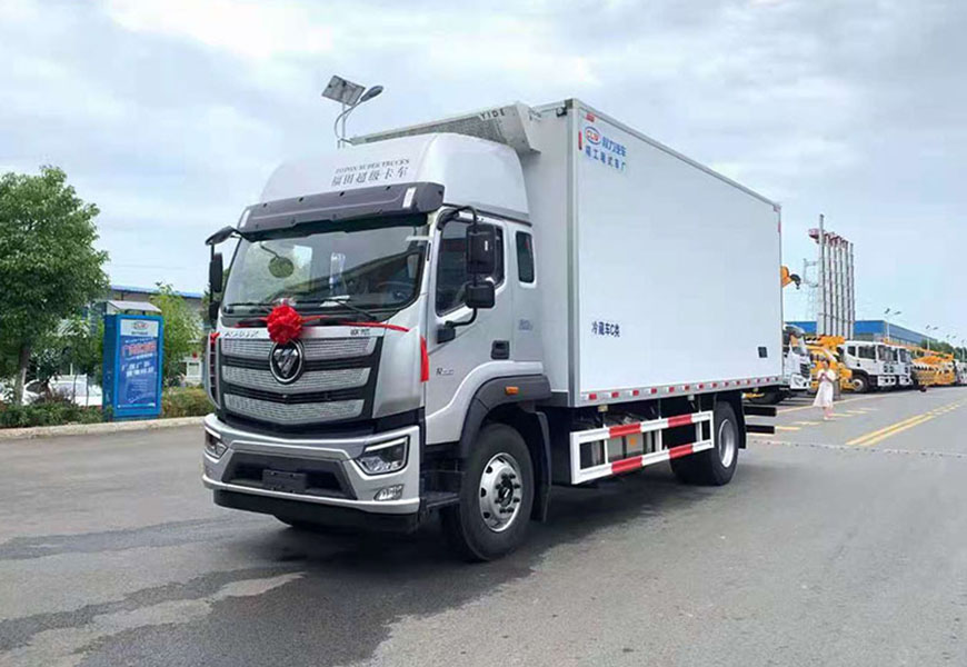 福田歐航高頂雙臥6.6米冷藏車 國六